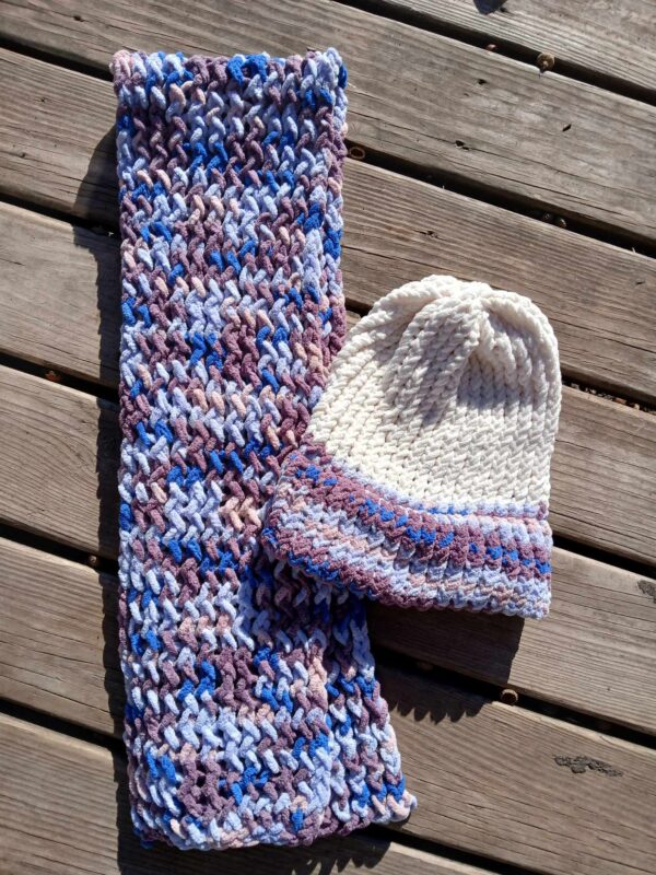 Loomed Hat and Scarf set